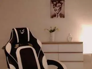 Lola-anderson  live sex cam