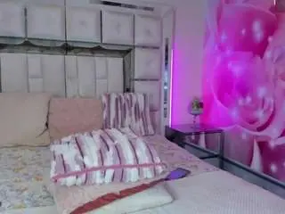 Mia-peyton  live sex cam