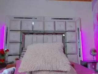 Mia-peyton  live sex cam