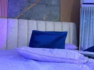 Mia-scot  live sex cam