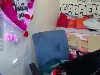 Miss-kendraa  live sex cam