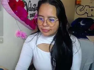 Miss-kendraa  live sex cam