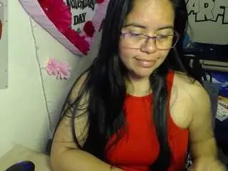 Miss-kendraa  live sex cam