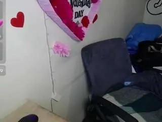 Miss-kendraa  live sex cam