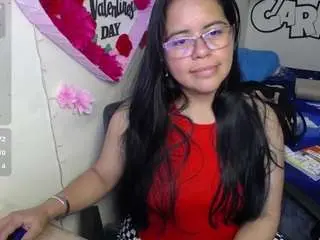 Miss-kendraa  live sex cam