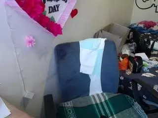 Miss-kendraa  live sex cam