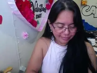 Miss-kendraa  live sex cam