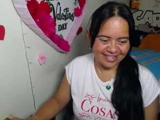 Miss-kendraa  live sex cam