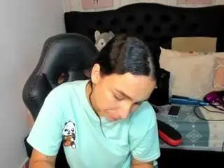Aida-hadid  live sex cam