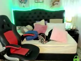 Aida-hadid  live sex cam