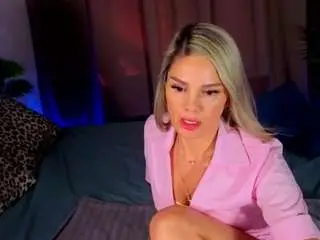 Betty-brock  live sex cam