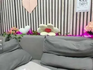 Betty-brock  live sex cam