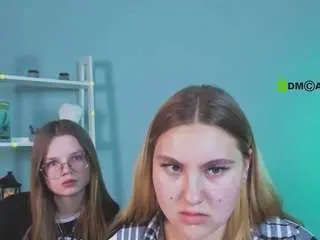 Dina-bloom  live sex cam