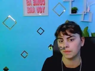 Dina-bloom  live sex cam
