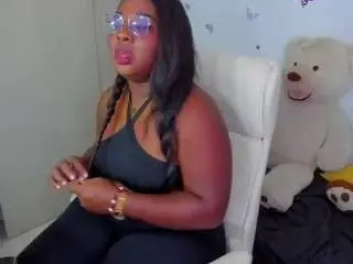Naomiking  live sex cam