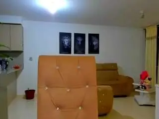Naomiking  live sex cam