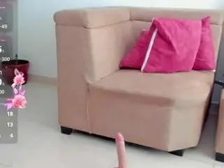 Naomiking  live sex cam