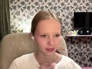 Rachaelcolvert  live sex cam