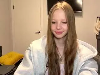 Rachaelcolvert  live sex cam