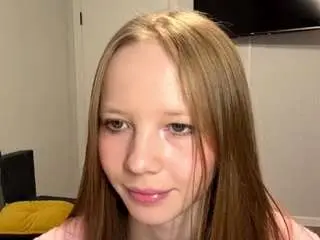 Rachaelcolvert  live sex cam