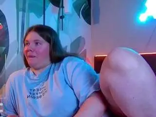 Rubyvalen  live sex cam