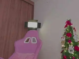 Cheerryyy1  live sex cam