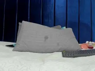 Karol-wish  live sex cam