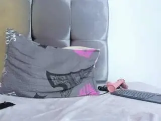Karol-wish  live sex cam