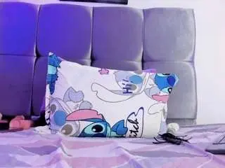 Karol-wish  live sex cam