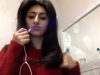 Maxinemcnayr  live sex cam