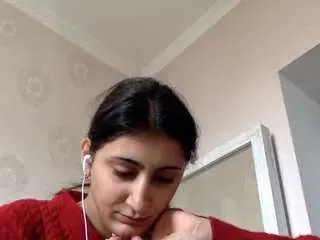 Maxinemcnayr  live sex cam