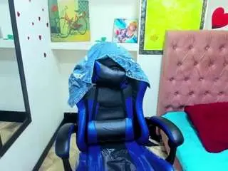 Miaa-scott  live sex cam