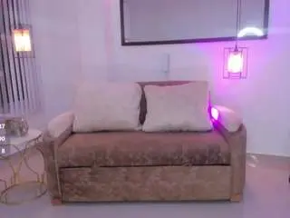 Saracruz-1  live sex cam