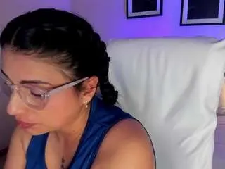 Sheyla-hills  live sex cam