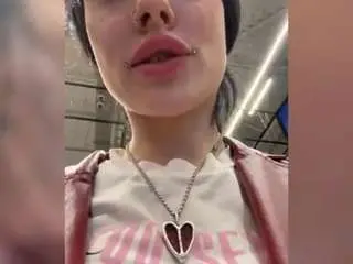 Velorax  live sex cam