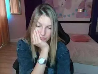 Emilywalkers  live sex cam