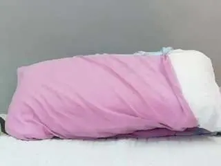 Hornysweetebony  live sex cam