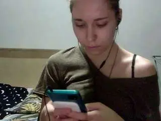 Lorineiha  live sex cam