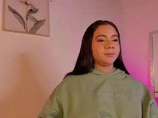 Ninavega  live sex cam