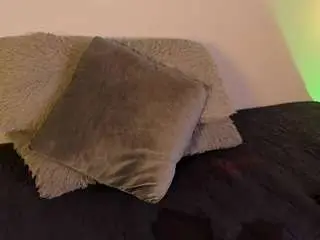 Ninavega  live sex cam