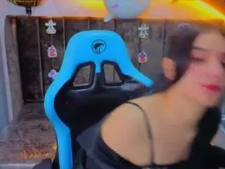 Nyx-kitty-a  live sex cam