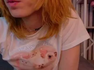 Little-chips  live sex cam