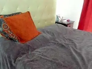 Luiissa  live sex cam