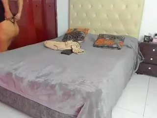 Luiissa  live sex cam