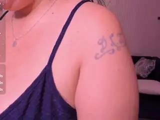Melodystone  live sex cam