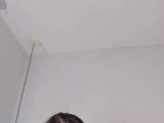 Nikkii-vega  live sex cam