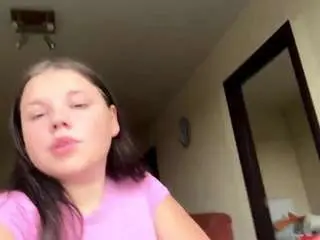 Roxyfragmin  live sex cam
