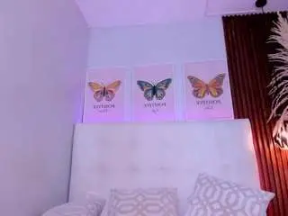 Susie-evilvodevil18  live sex cam