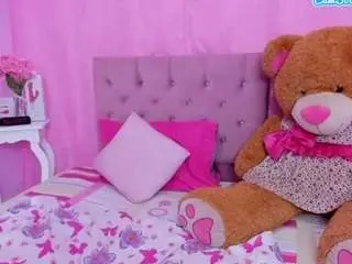 Taste-biigass  live sex cam