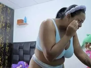 Stud-patyashley  live sex cam